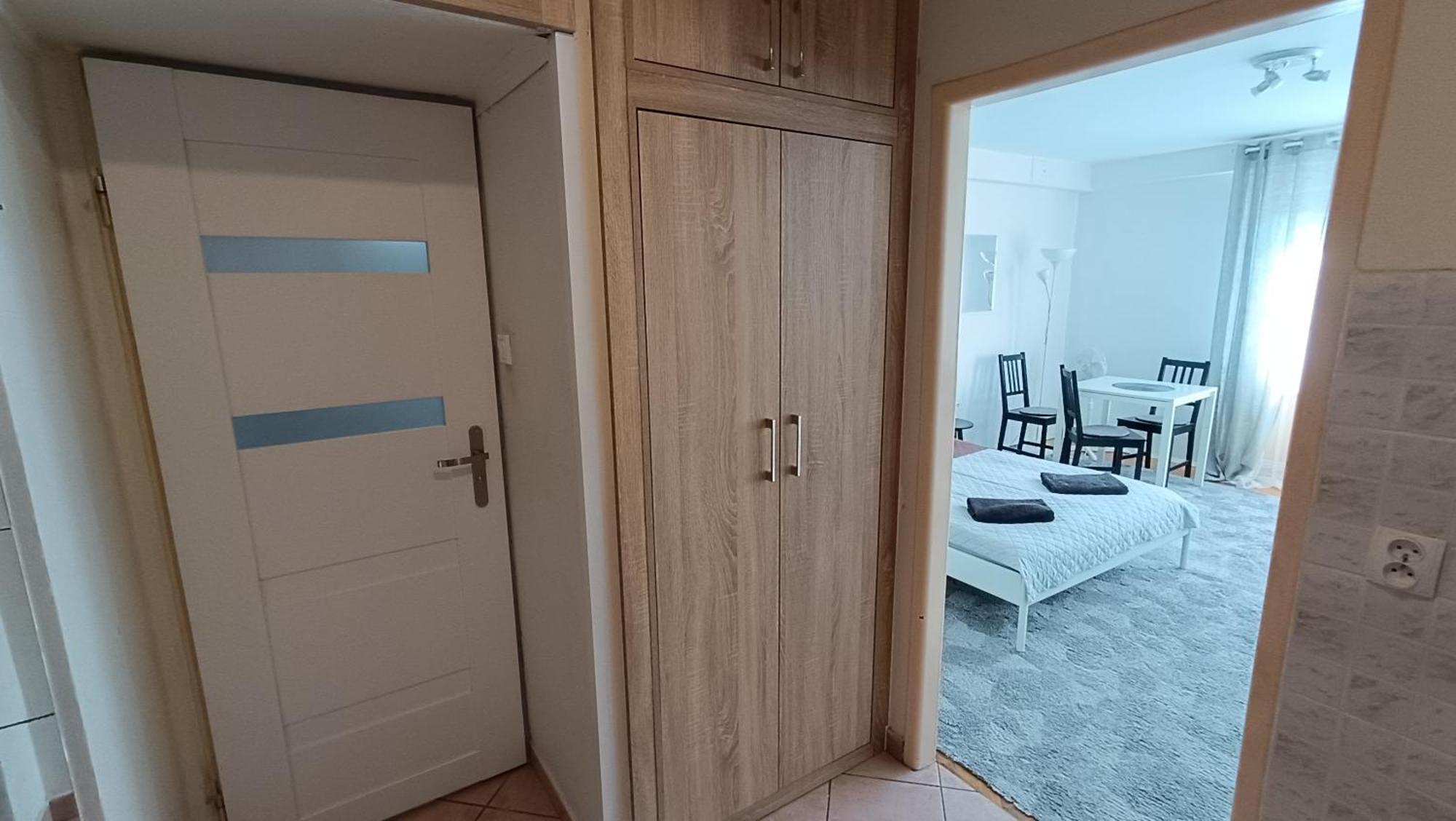 Apartamento Centrum - Metro Rondo Onz